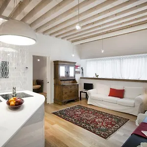 Apartment Locappart Cannaregio - City Centre, Venedig