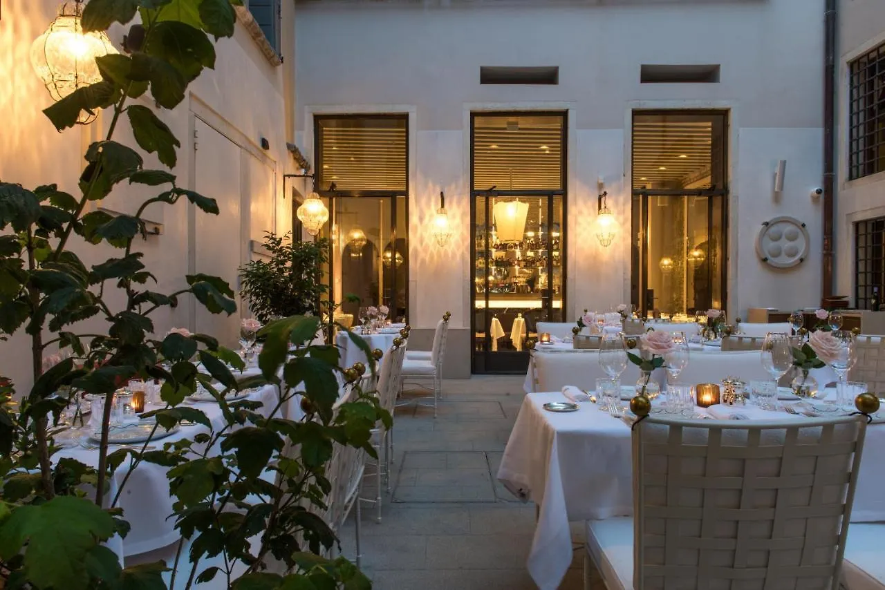 Hotel Nolinski Venezia - Evok Collection